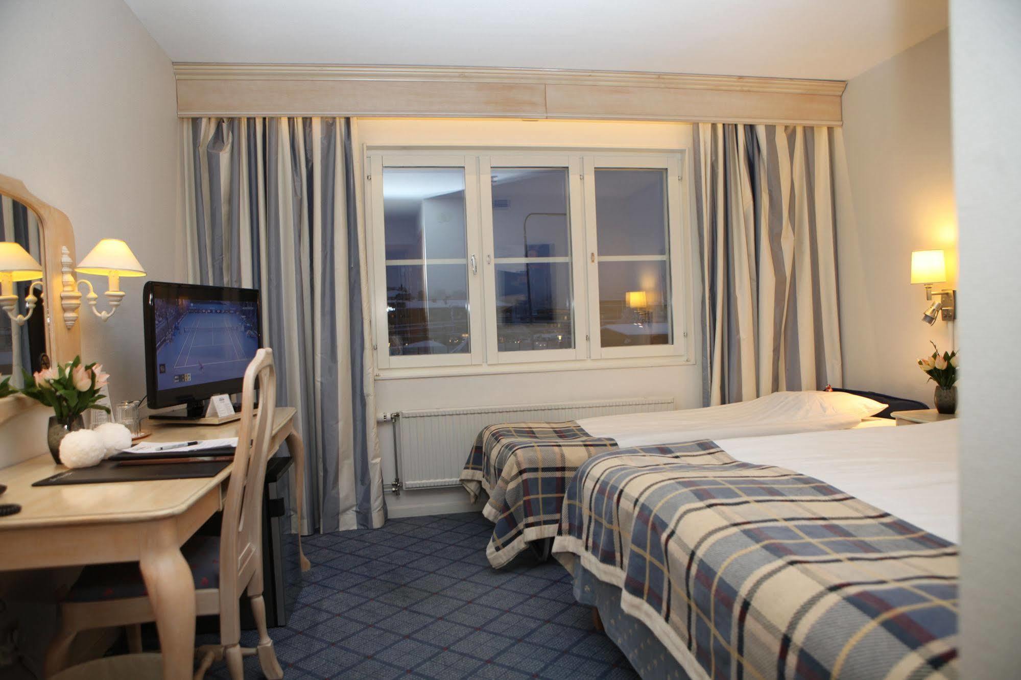 Hotel Moelndals Bro Exterior foto